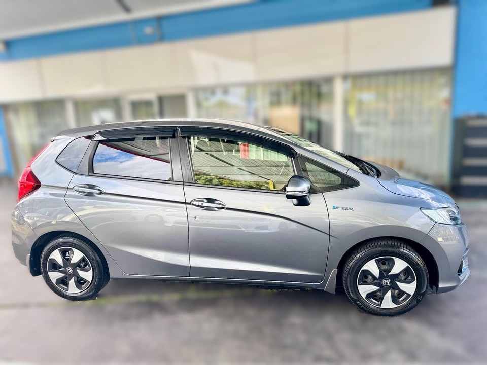 2019-honda-fit-hybrid-1