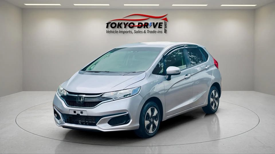 2018-honda-fit-hybrid-1