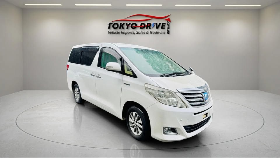 2012-toyota-alphard-hybrid1-1