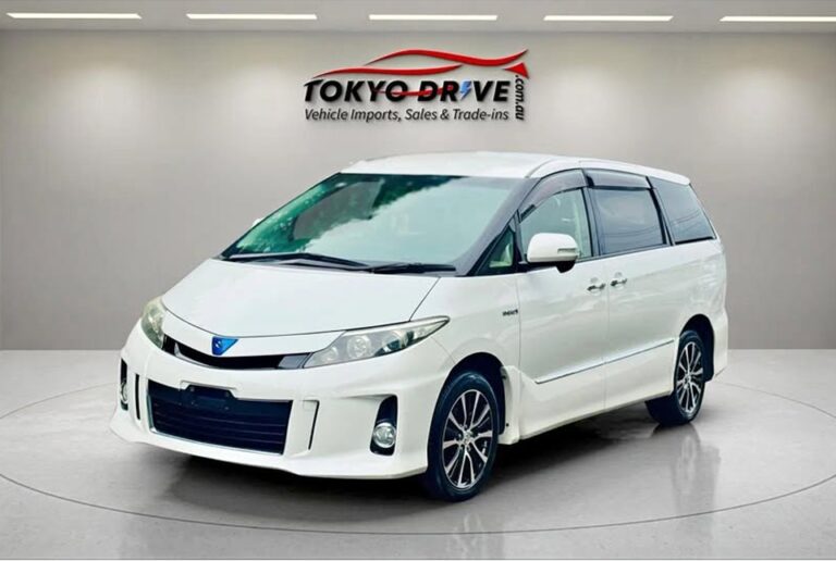 2013-toyota-estima-aeras1