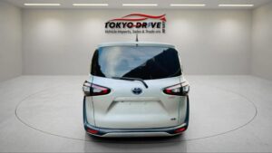 2015 Toyota sienta hybrid japan import