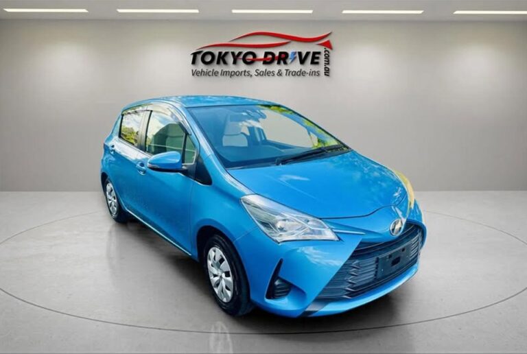2017-toyota-vitz-hybrid1