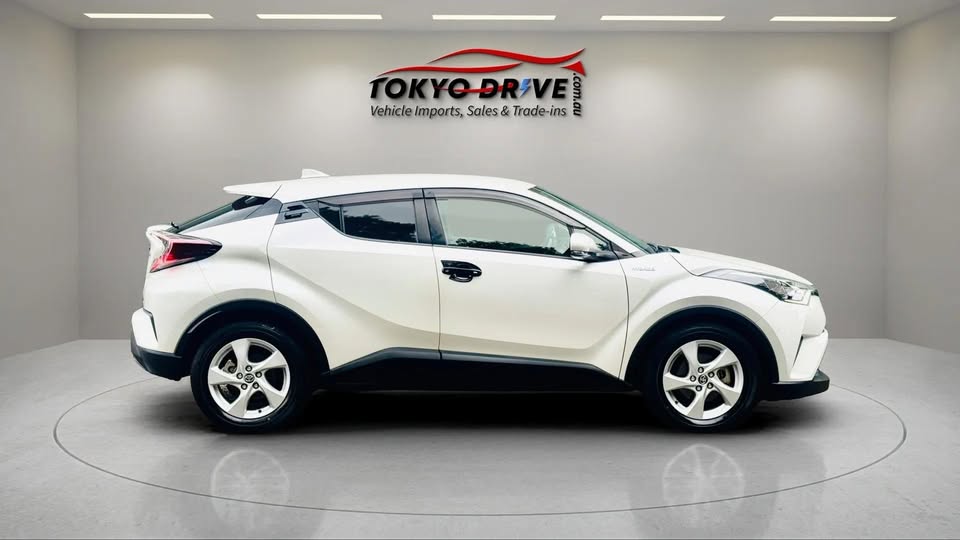 2018-toyota-c-hr-hybrid1-1