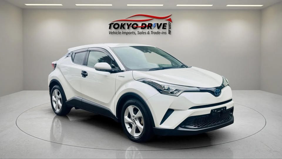 2018-toyota-c-hr-hybrid1-2