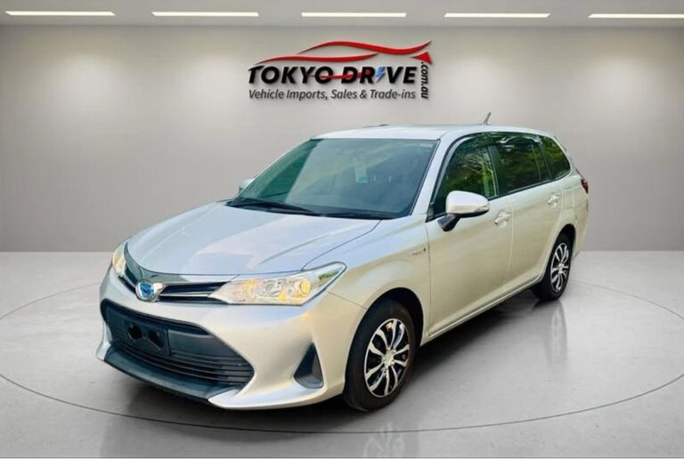 2019-toyota-fielder-hybrid2