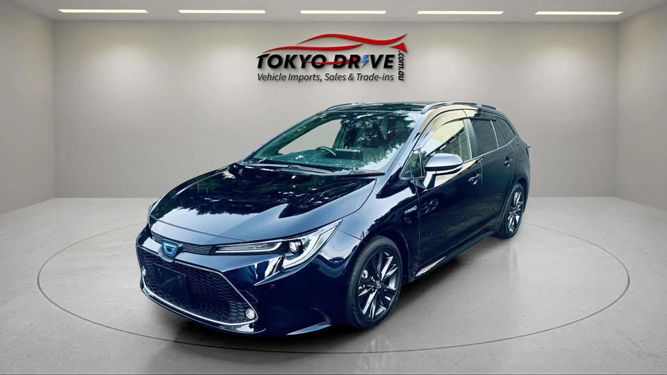 2020-toyota-touring-wxb-hybrid-1