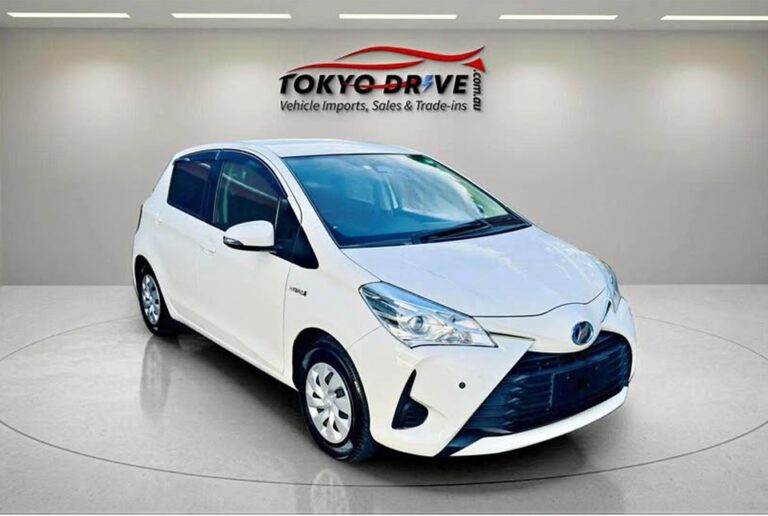2020-toyota-vitz-hybrid