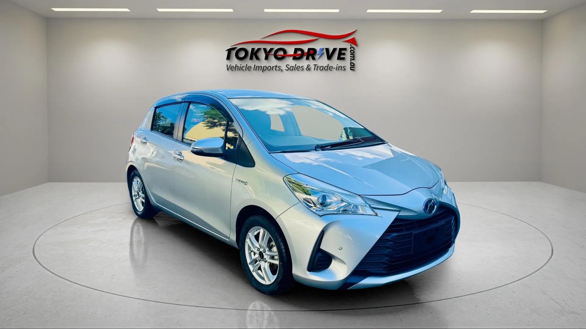 t0065-2017-toyota-vitz-hybrid-1