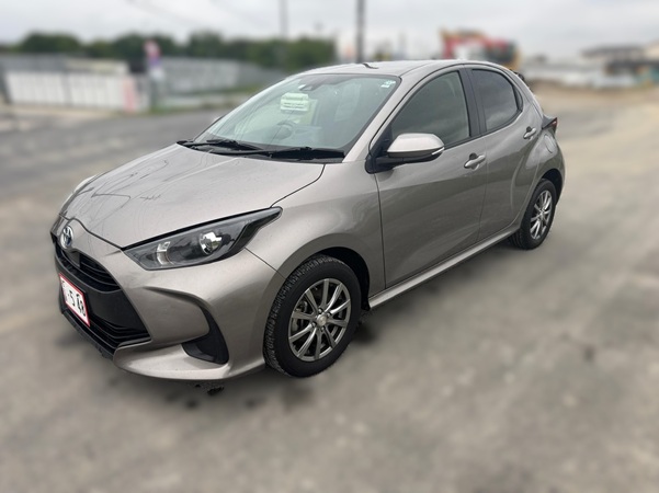 T0098-2023-toyota-yaris-hybrid