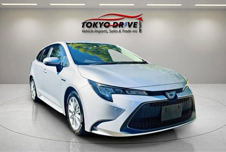 T0096-2020-toyota-touring-4wd-hybrid