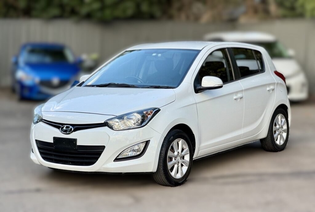 T0097-2015-hyundai-i20-2
