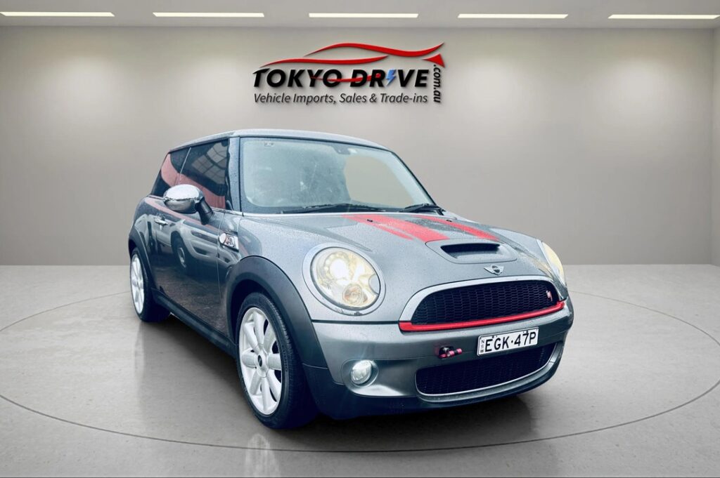 T101-mini-cooper-s-2