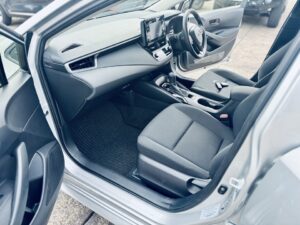 T102-2020-toyota-touring-hybrid-7