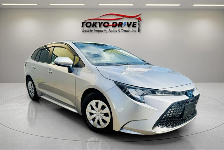 T111-2021-toyota-corolla-touring-hybrid