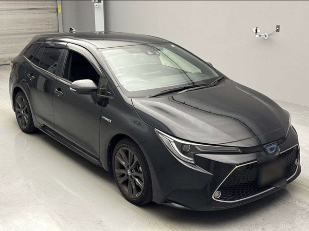 T132-2020-toyota-corolla-touring-hybrid