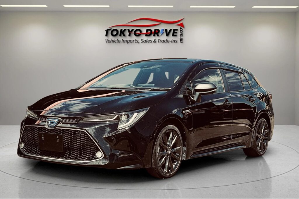 T130-2020-toyota-corolla-touring-wxb-hybrid-2