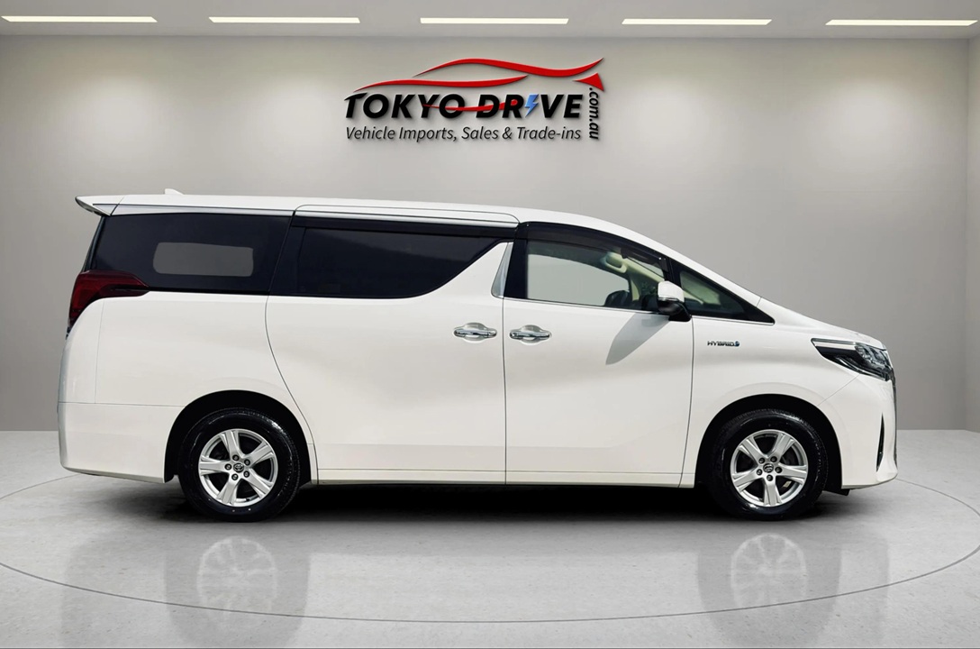 T131-2020-toyota-alphard-awd-hybrid-x-1